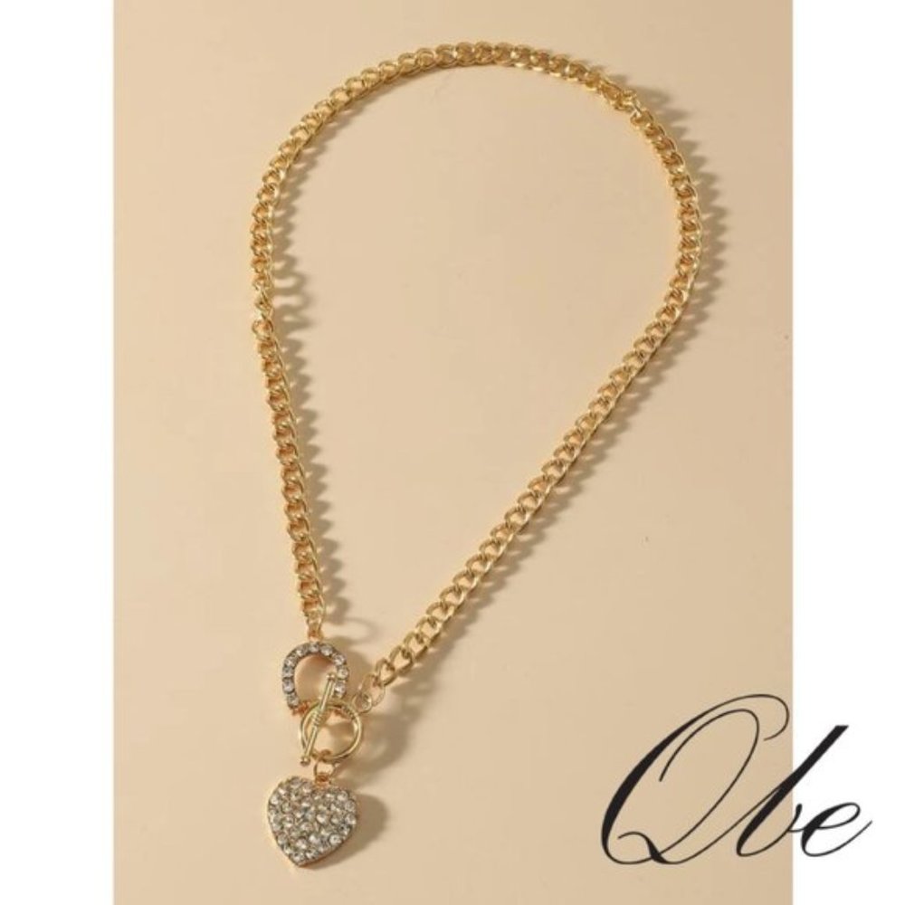 Qbe Rhinestone Heart Chain Necklace